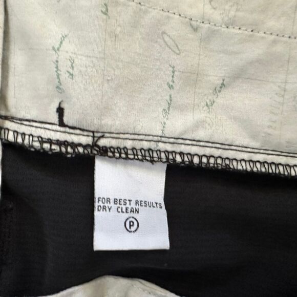 Tommy Bahama ~ Mens Black Silk Shorts ~ size 38 ~ dry cleaned and ready to wear - Picture 9 of 11